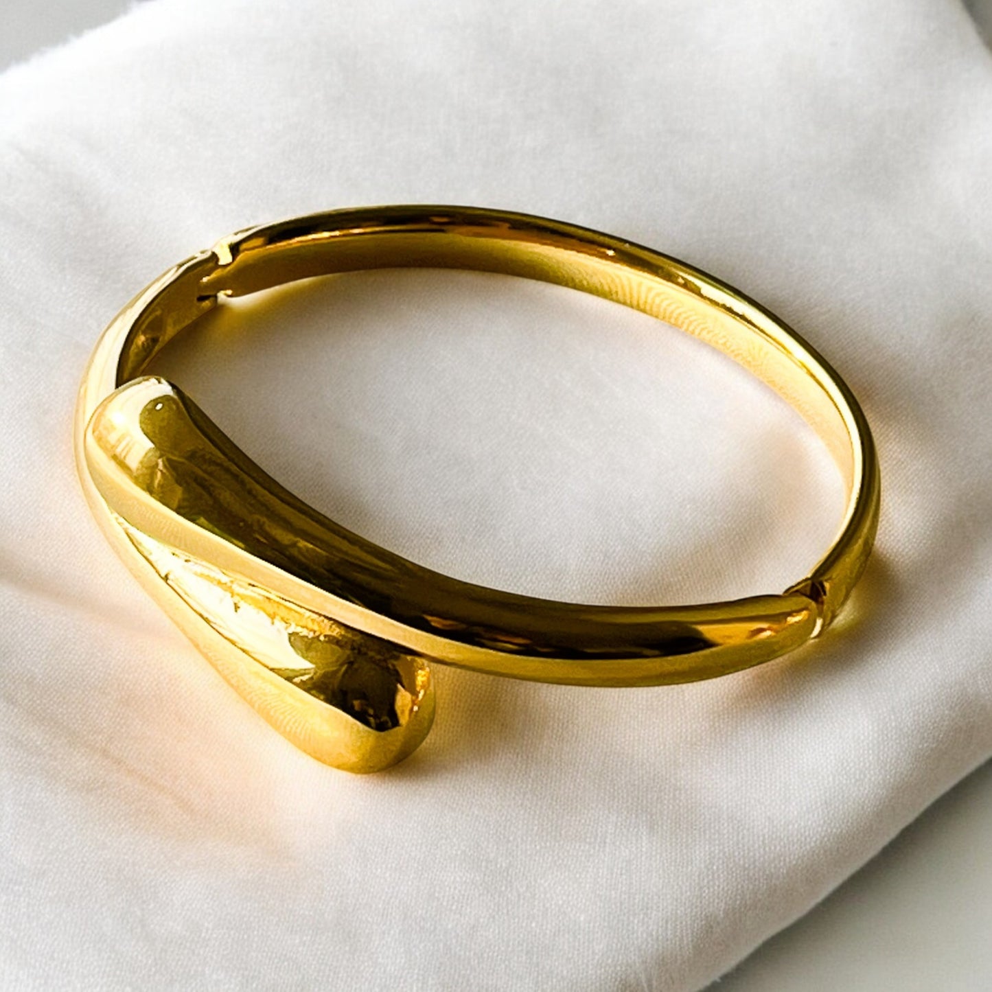 18K Gold Plated Elara Bracelet