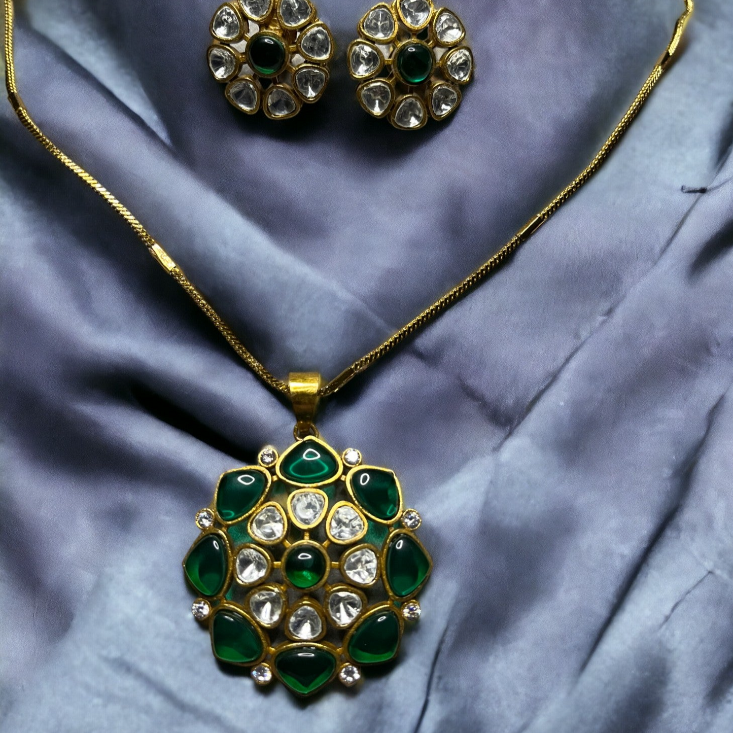 SS Emerald Elegance: Green & White Stone Pendant Earring Set"