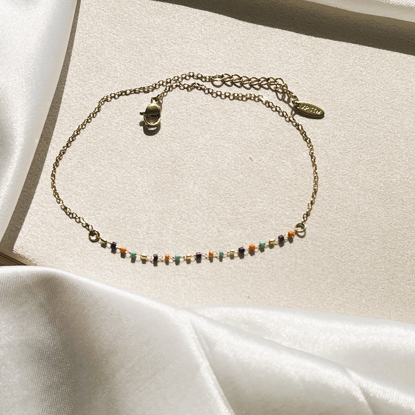 Single Layer Sleek Marigold Anklet