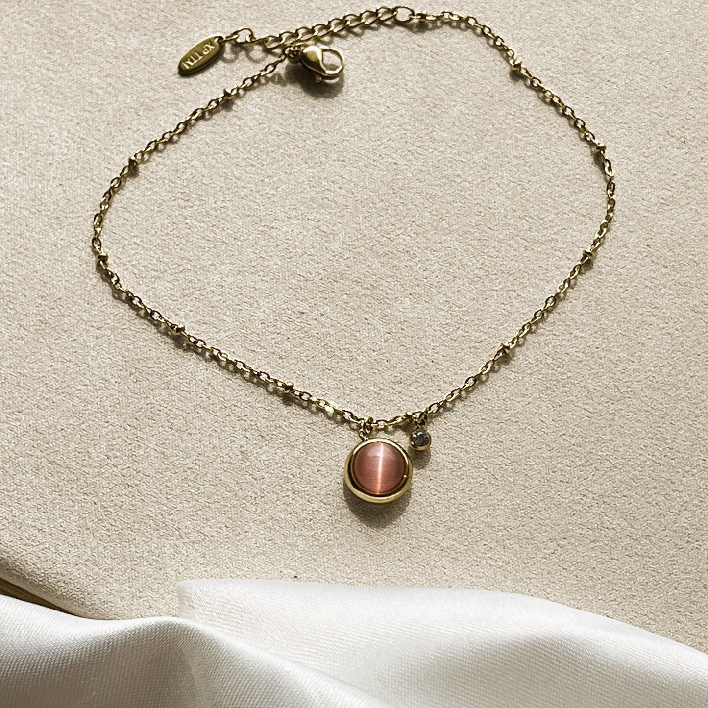 Single Layer Sleek Luna Blush Anklet