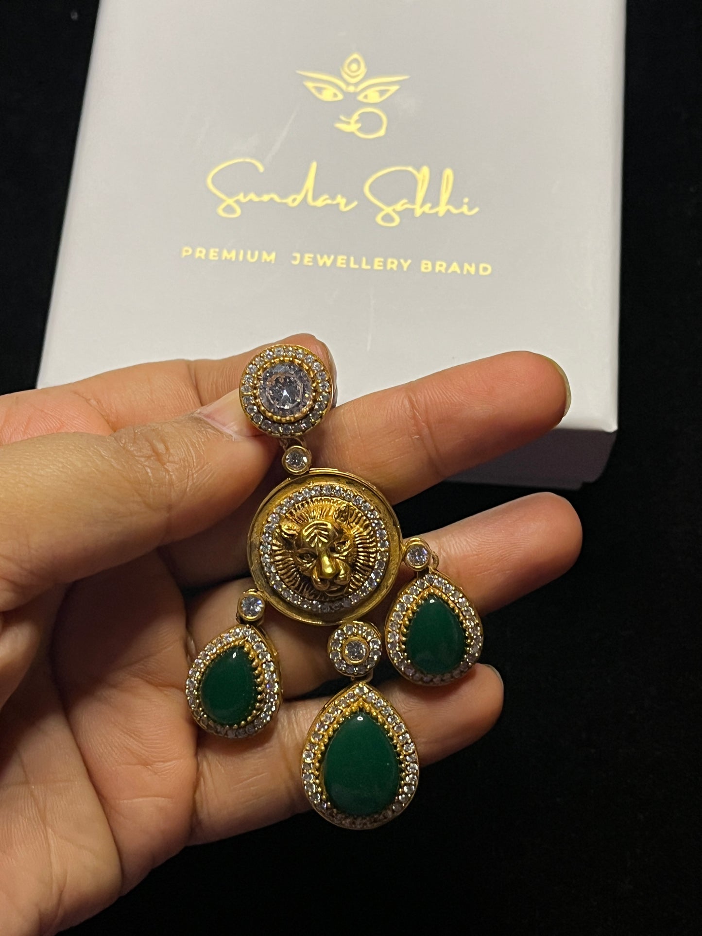 SS Regal Roar Earrings