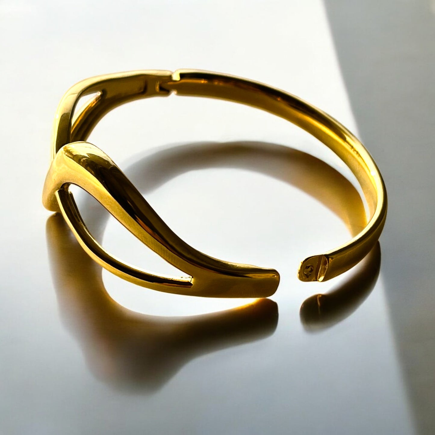 18K Gold Plated Luna Bracelet