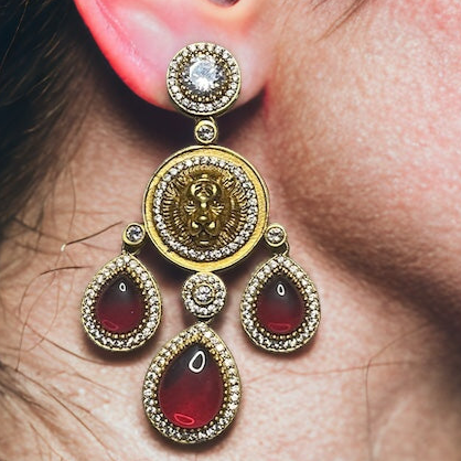 SS Regal Roar Earrings