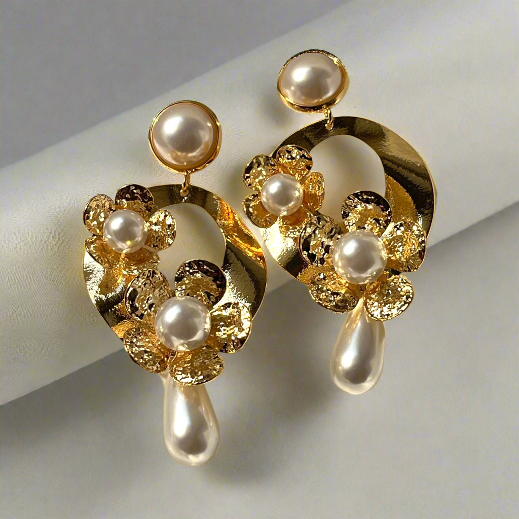 Flora Eternal Loop Earrings