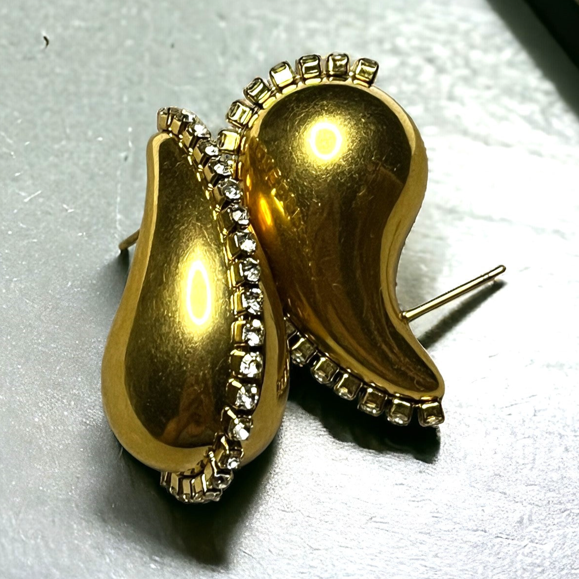 SS Glamour Waterdrop Earrings