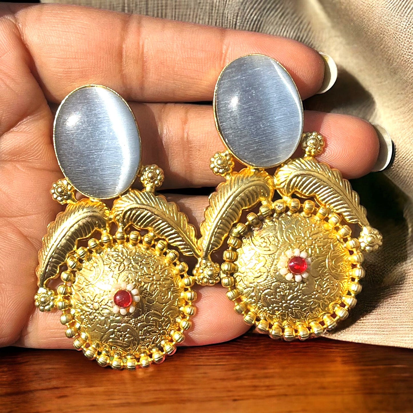 SS Golden Halo Elegance Tops