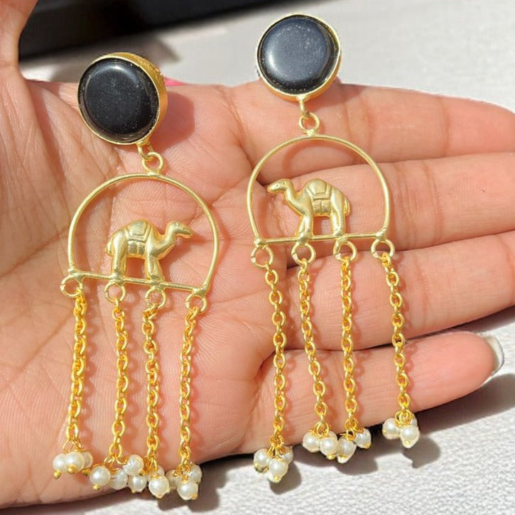 SS Bikaneri Breeze Dangle Earrings