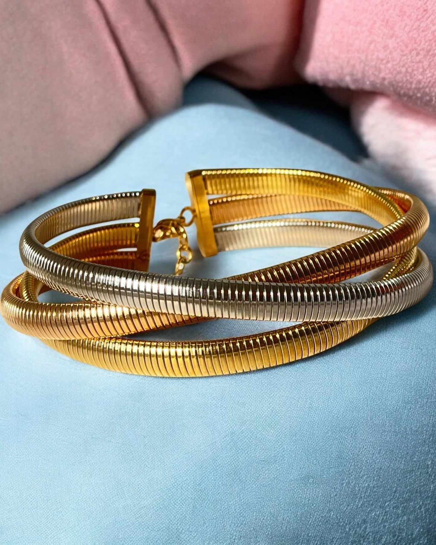 TriAura Three Tone Choker Necklace