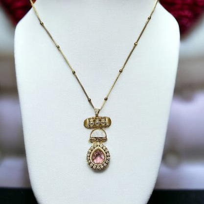 SS Roohani Raani Chain Pendant & Earrings Set