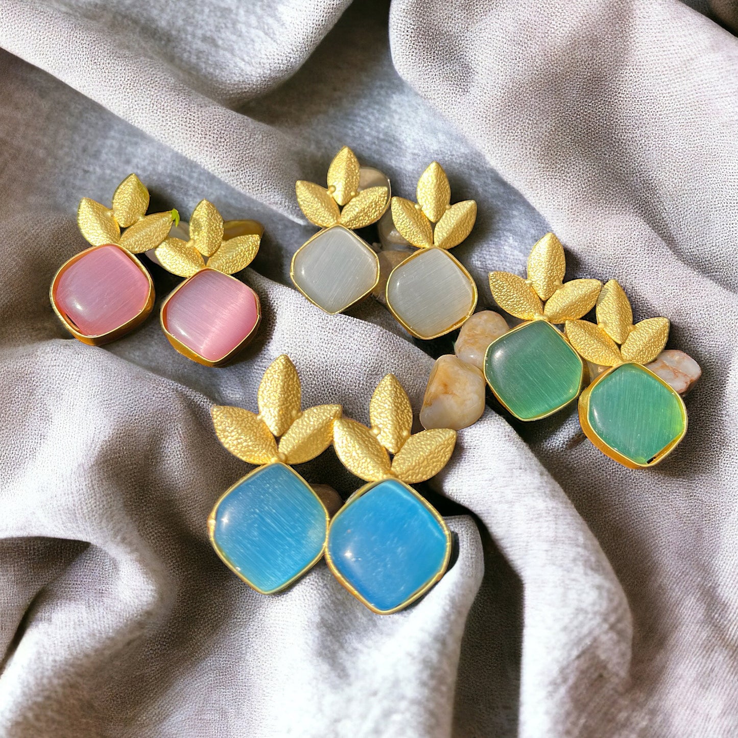 SS Mini Tiny Single Stone Sparkle Studs