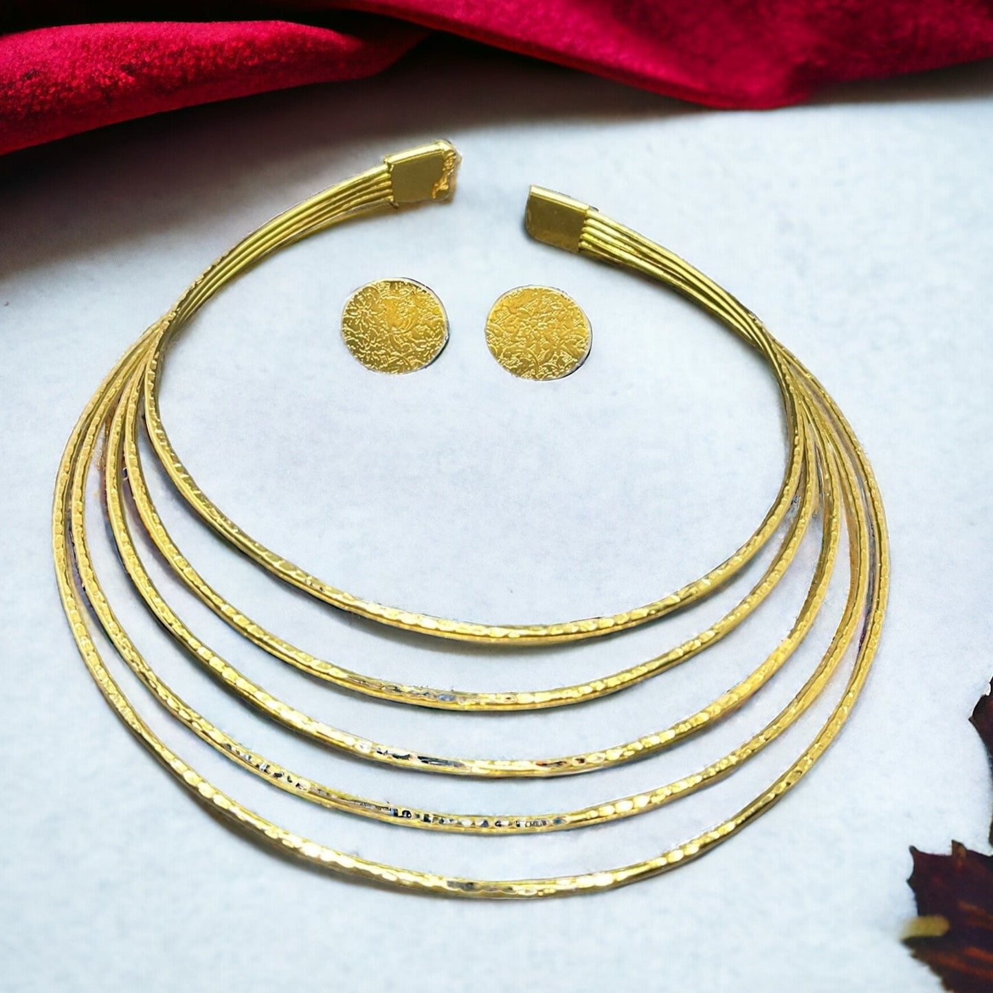 SS Victoria five layer Hasli Choker