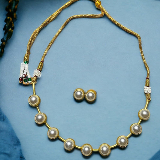 SS Pearl Necklace.