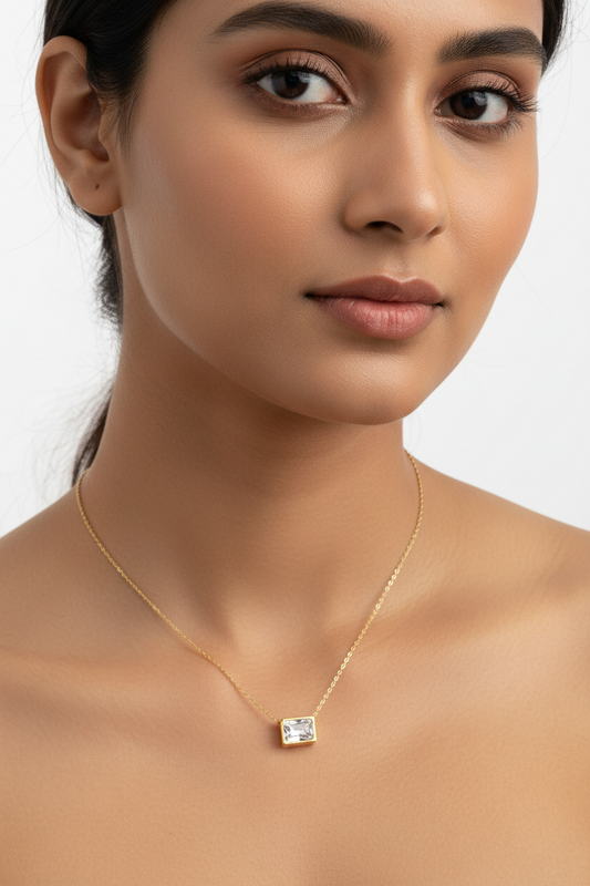 Minimalist Rectangular Tint  Necklace