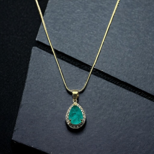 SS Luxe Aqua Chain Pendant.