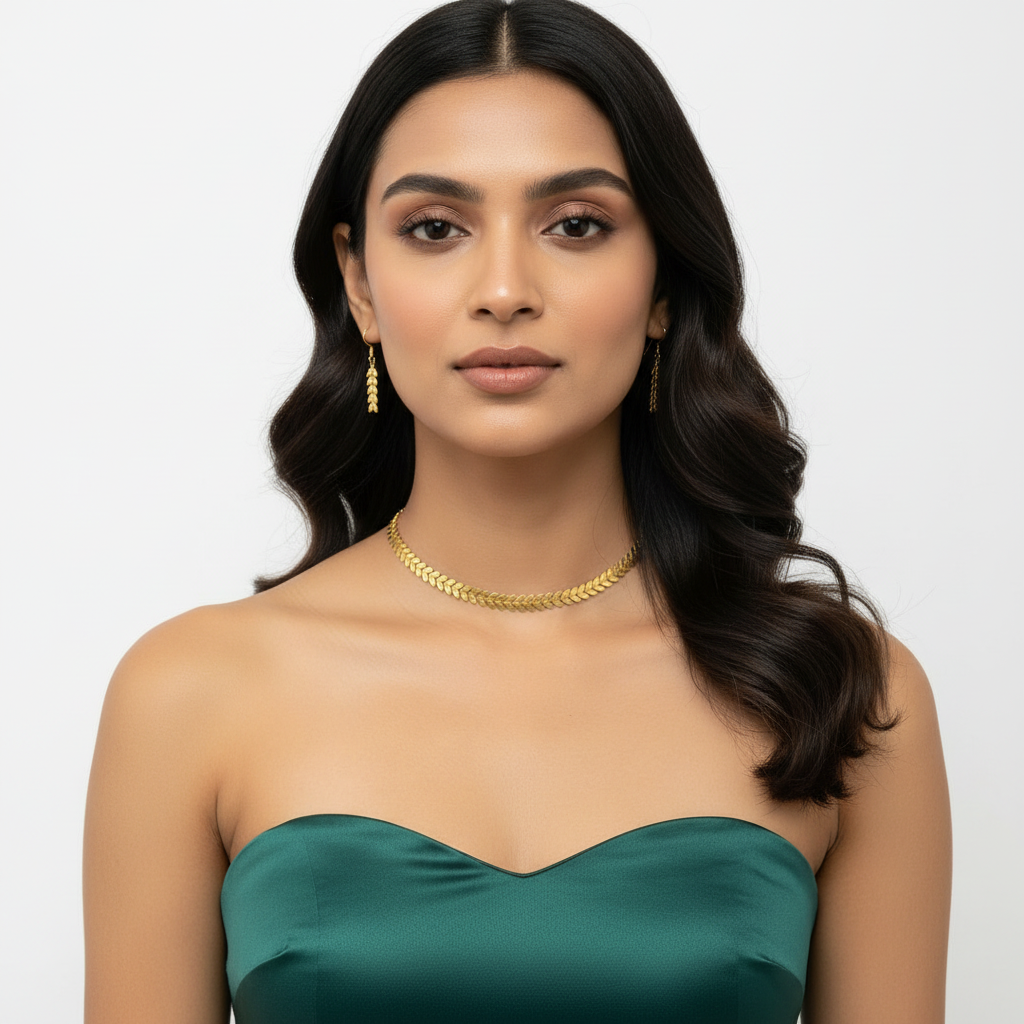 Elegant Minimalist Leafs Necklace with Earrings