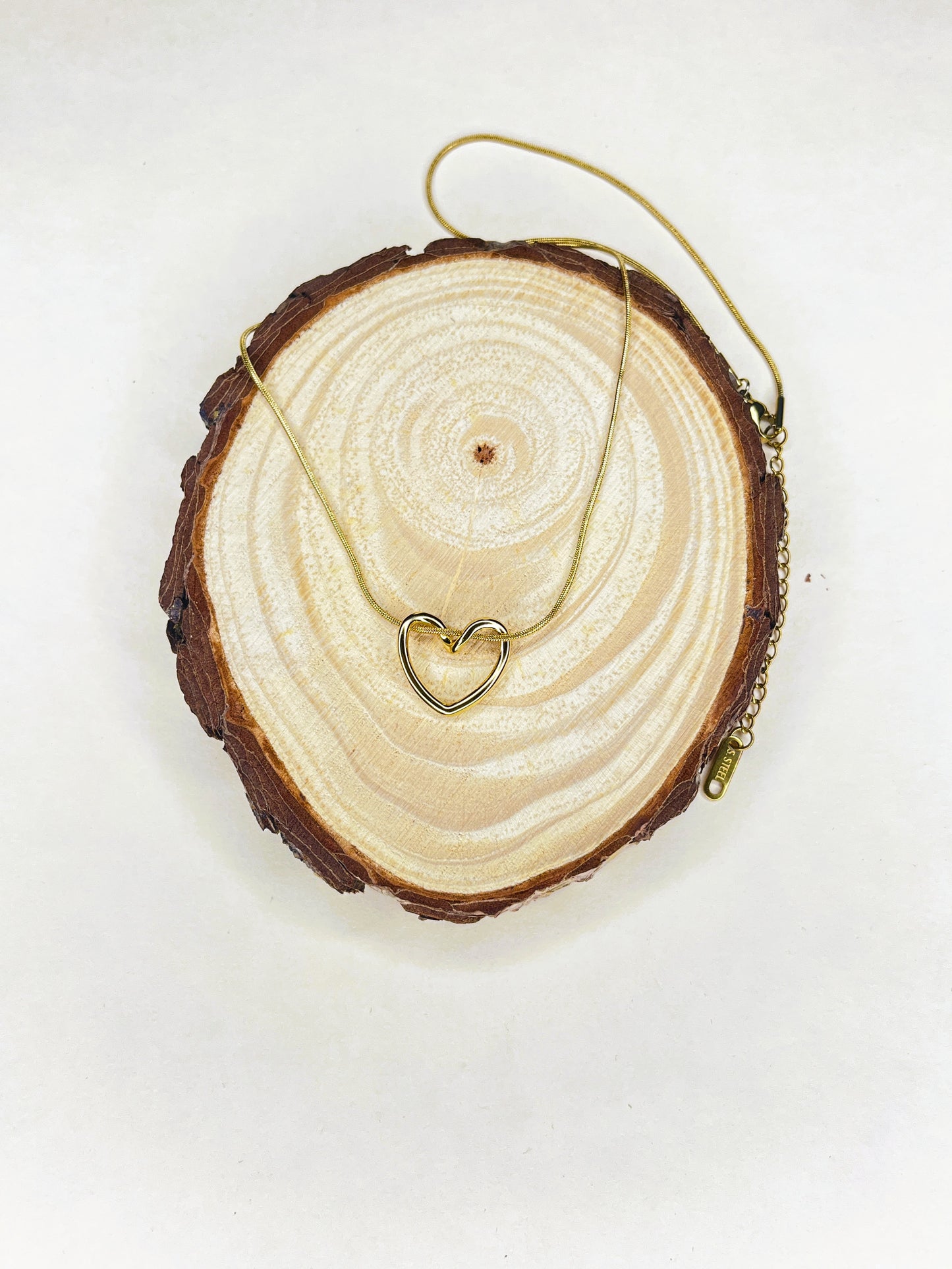 Heart Veil Necklace