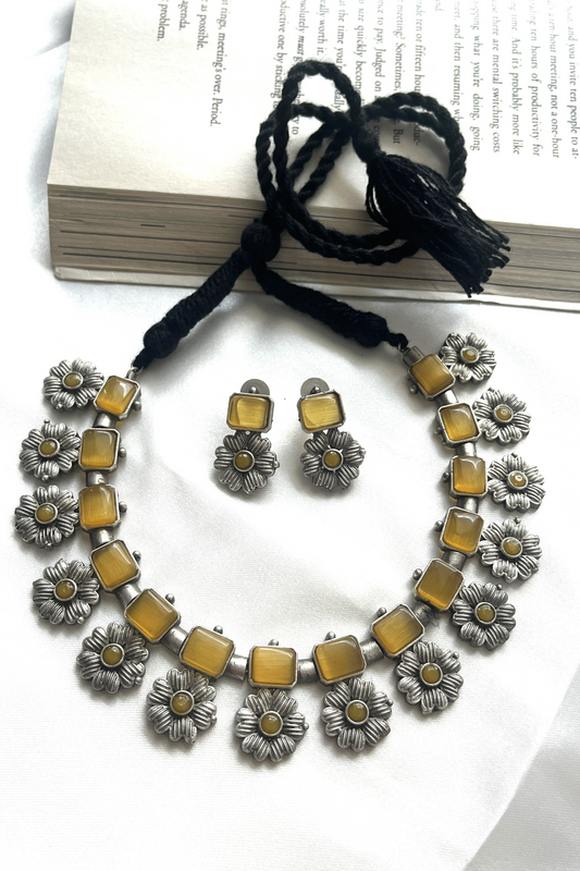 Sunflower Harmony Necklace Set