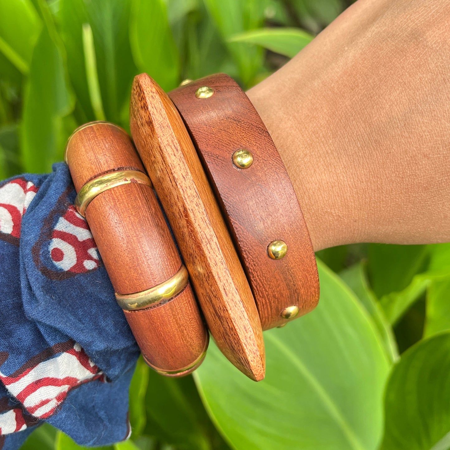 Elegant Wooden Bangle Stack – Set of 3 (Size 2.8)