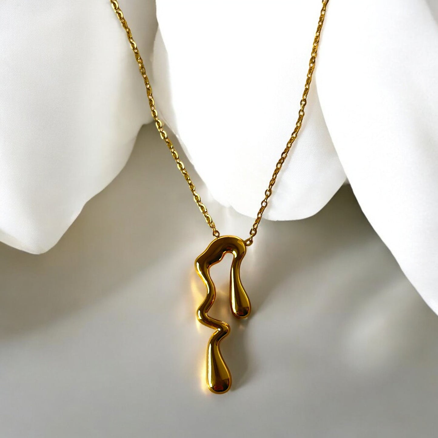 Melting Gold Necklace Set