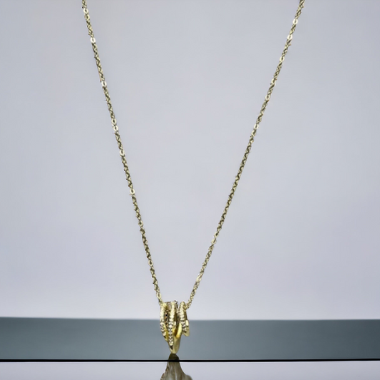 SS Ethereal Gold: Chain & Pendant Ensemble