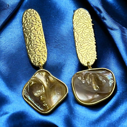 SS Golden Brown MOP Earrings