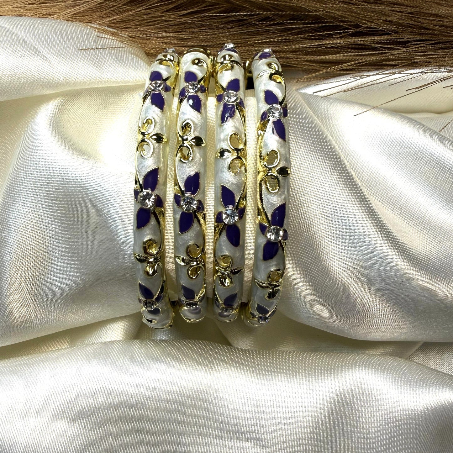 White & Purple Floral Sleek Enamel Bangles
