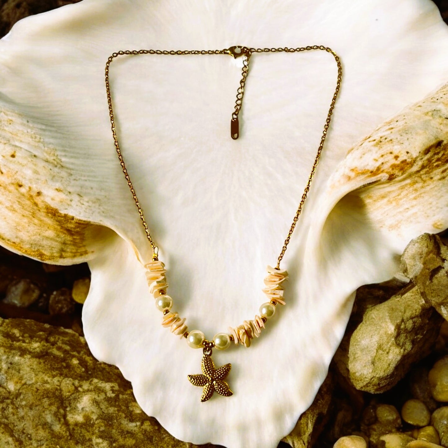 Shell Beads & Star Fish Pendant Necklace