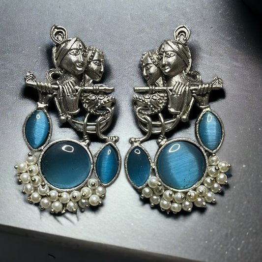 Sundar Sakhi Radha-Krishna love inspired earrings.