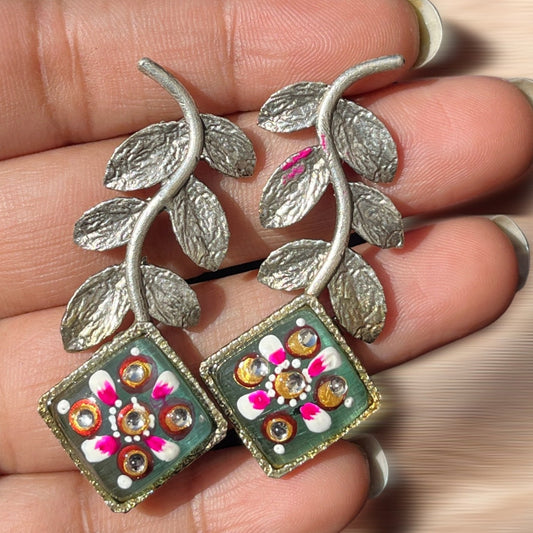 Sundar Sakhi Leafy Semi Precious Stone Brass Earrings